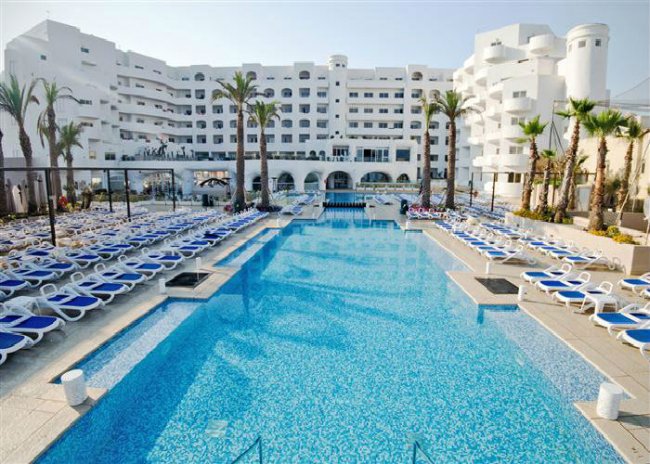 Máltai üdülés: db San Antonio Hotel + Spa **** ALL INCLUSIVE — Qawra