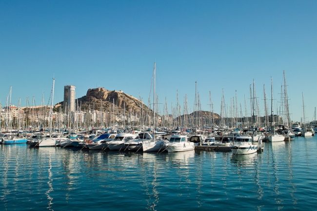 Repülj és vezess! — Alicante, Valencia és Costa Blanca