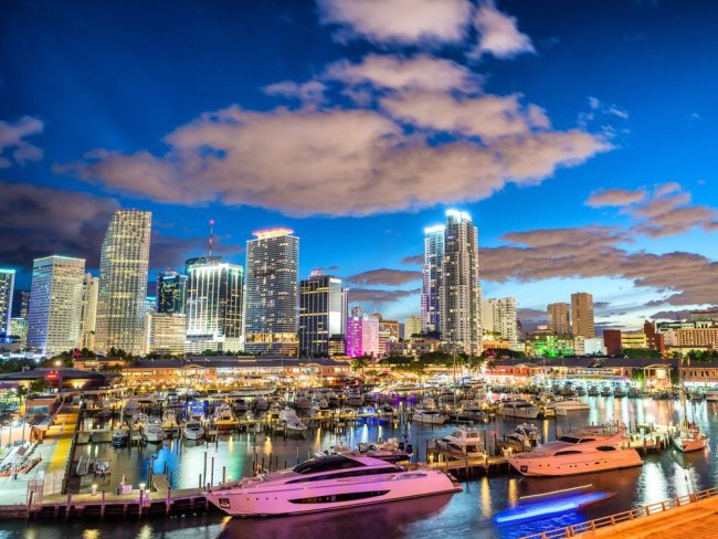 Tengerparti pihenés Miami Beachen
