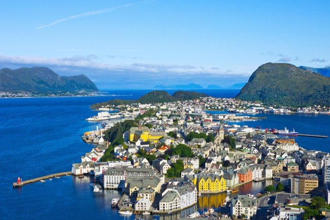 Fehér éjszakák nyomában: Norvégia, Izland, Skócia - Norwegian Cruise Line