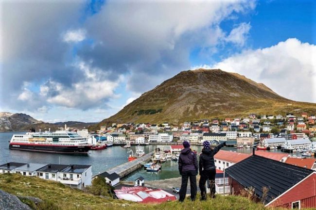 Norvég fjordok Hurtigruten hajóval: Bergen-Kirkenes