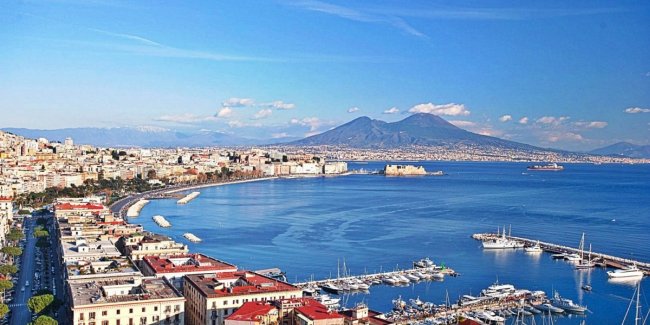 Nápoly, Pompej, Vezúv és az Amalfi-part - csoportos utazás a pünkösdi hosszú hétvégén 2018.05.19-22.