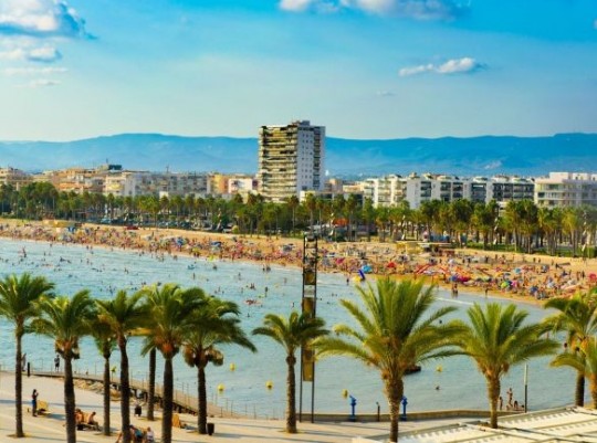 Barcelonai egyéni városlátogatás és nyaralás a Costa Doradán Egyéni utazások, Városlátogatások, Különleges ajánlatok, Gyerekbarát utak, Dél-Európa, Spanyolország