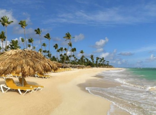 Nyaralás a Dominikai Köztársaságban: Iberostar Punta Cana***** - Punta Cana Egyéni utazások, Nyaralóprogramok, Különleges ajánlatok, Nászutas ajánlatok, Téli egzotikus utak, Amerika, Dominikai Köztársaság