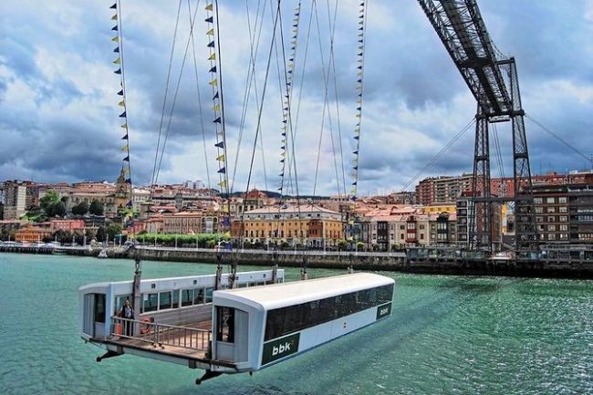 A Vizcaya-híd Bilbao kikötőnegyedében, Getxóban