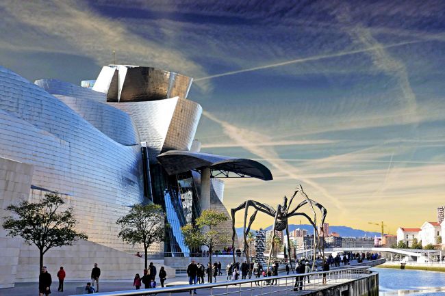 Guggenheim múzeum épülete, Bilbao