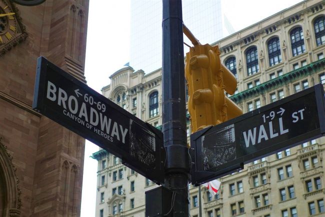 Broadway-Wall street