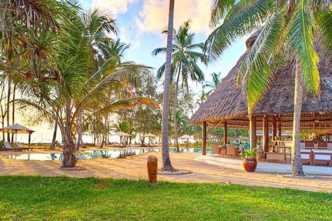 Sultan Sands Island Resort