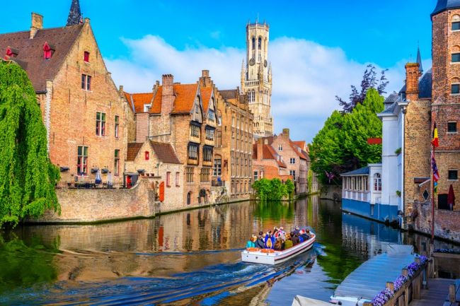 Hajókázás Brugge-ben