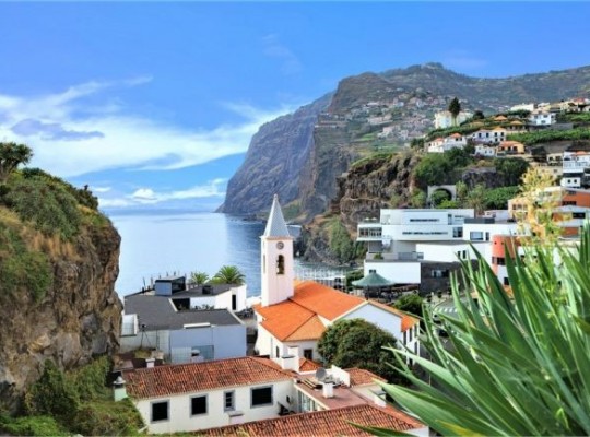 Madeira, az örök tavasz szigete - csoportos út magyar idegenvezetővel 2022.08.21-27. Csoportos utazások, Nyári csoportos utak, Csoportos felfedezőutak, Különleges ajánlatok, Gyerekbarát utak, Felfedezőutak, Dél-Európa, Portugália, Madeira