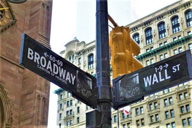 Broadway-Wall street