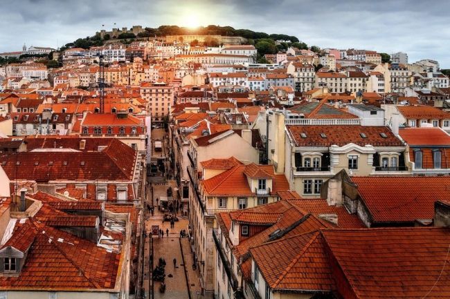 Szent György-vár és a város