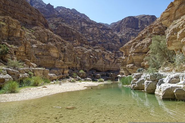 Wadi Omán hegyi között