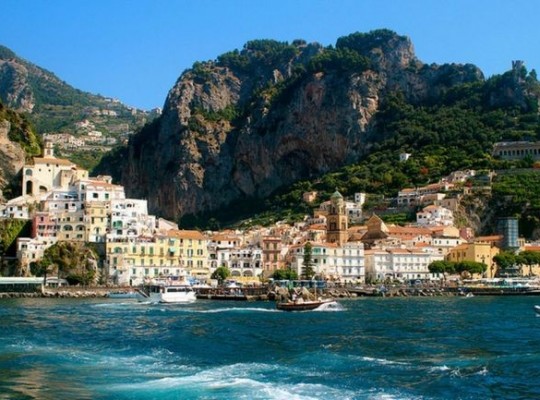 Nápoly, Capri, Pompeji és az Amalfi-part – csoportos utazás magyar idegenvezetéssel 2026.04.16-20. Csoportos utazások, Tavaszi csoportos utak, Csoportos hosszú hétvégék, Dél-Európa, Olaszország