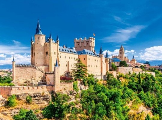 Spanyol királyi városok - Madrid, Toledo, Segovia - csoportos tavaszi utazás 2026.04.24-27. Csoportos utazások, Tavaszi csoportos utak, Csoportos hosszú hétvégék, Különleges ajánlatok, Dél-Európa, Spanyolország