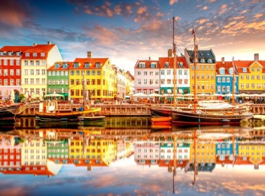 Vikingek nyomában: Malmö-Koppenhága csoportos utazás magyar idegenvezetővel 2026.09.17-20. Csoportos utazások, Őszi csoportos utak, Csoportos hosszú hétvégék, Skandináv utak, Különleges ajánlatok, Gyerekbarát utak, Észak-Európa, Dánia, Svédország, , , , , , 