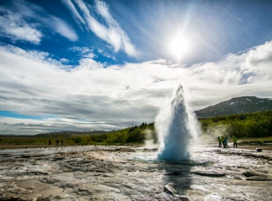 Izlandi kiscsoportos csillagtúra a gejzírek és vulkánok szigetén magyar idegenvezetéssel 2026.10.10-15. Csoportos utazások, Őszi csoportos utak, Téli csoportos utak, Csoportos felfedezőutak, Csoportos hosszú hétvégék, Skandináv utak, Észak-Európa, Izland, , , , , , , 