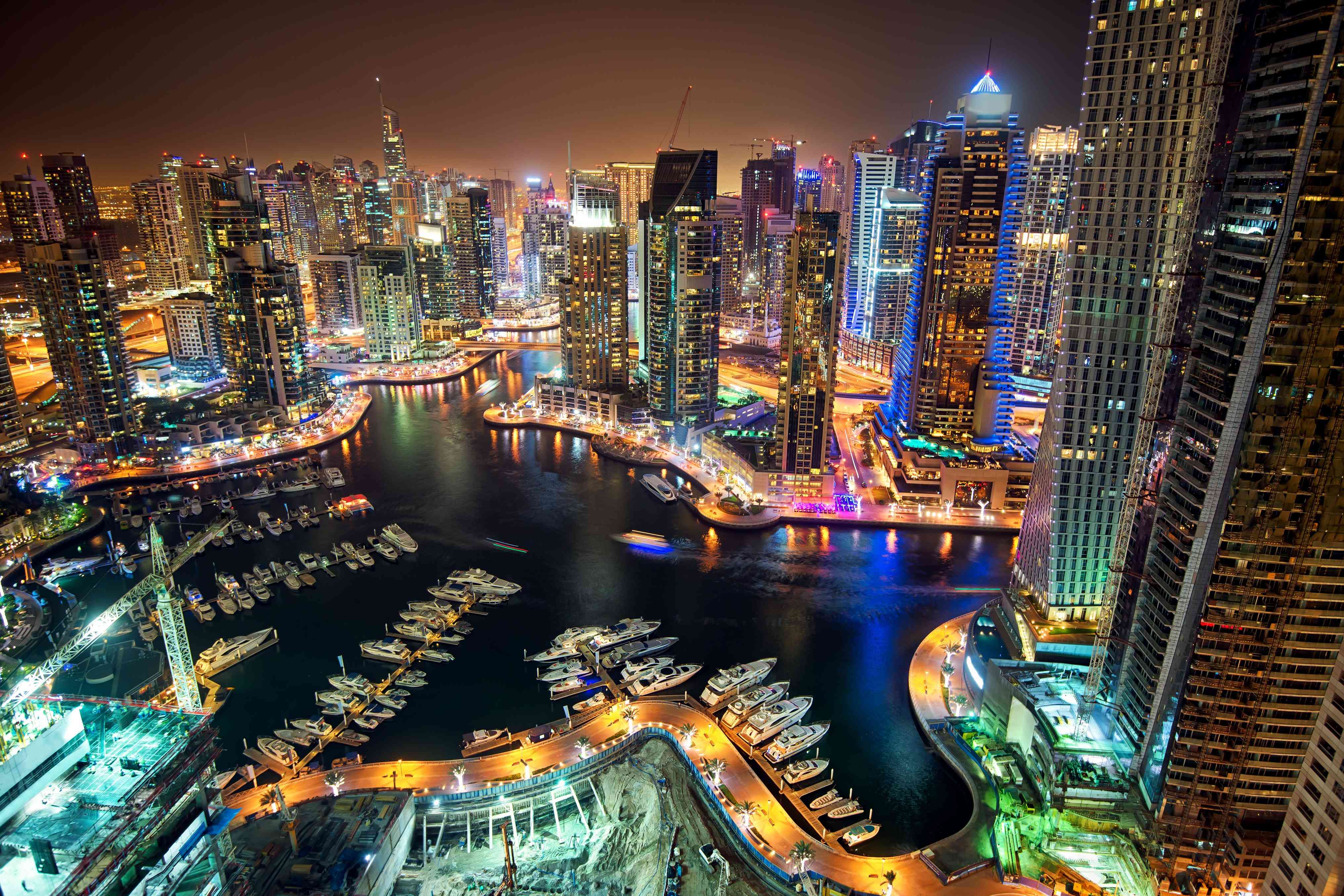 Az esti Dubaj