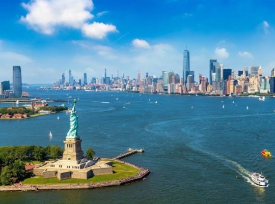 A tavasz illata New Yorkban - csoportos városlátogatás a március 15-i hosszú hétvégén 2027.03.11-17. Csoportos utazások, Tavaszi csoportos utak, Csoportos felfedezőutak, Amerika, Amerikai Egyesült Államok