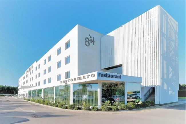 8piuhotel 4*