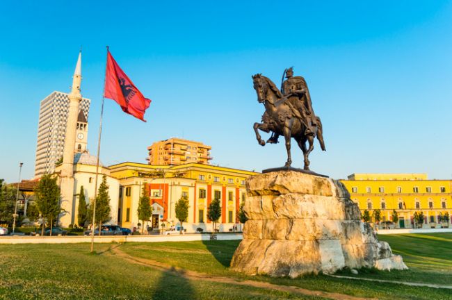 Tirana, a gyorsan fejlődő főváros