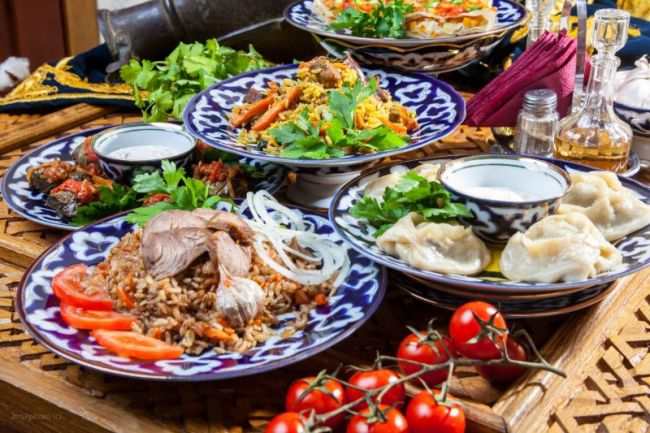 Üzbég gasztronómia, plov és manti