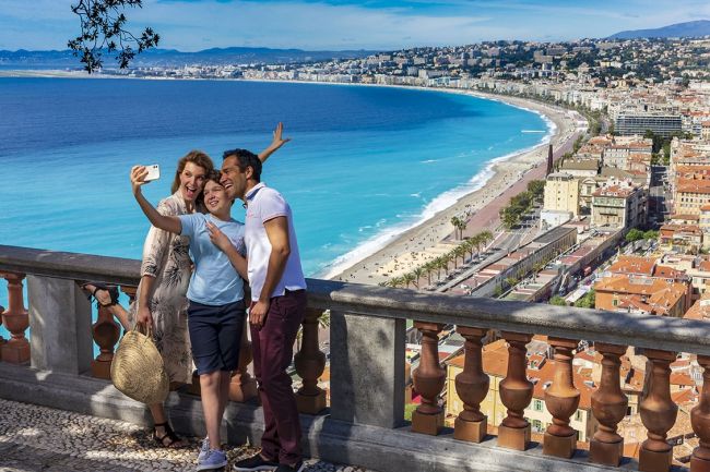 Nizza látképe a Colline-ról