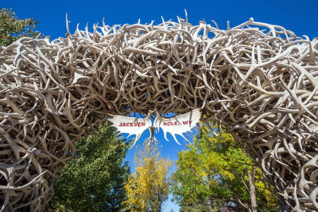 Jackson Hole látványos agancs kapuja