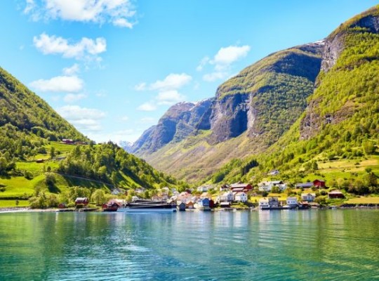 Oslo, Bergen és a norvég fjordok - csoportos körutazás magyar idegenvezetéssel 2027.05.28.-06.01. Csoportos utazások, Tavaszi csoportos utak, Csoportos hosszú hétvégék, Észak-Európa, Norvégia, , , 