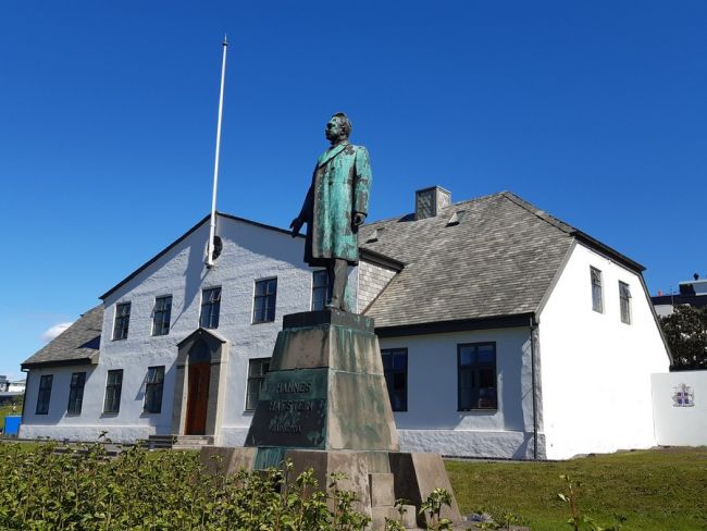 A Miniszterelnöki Hivatal Reykjavík központjában