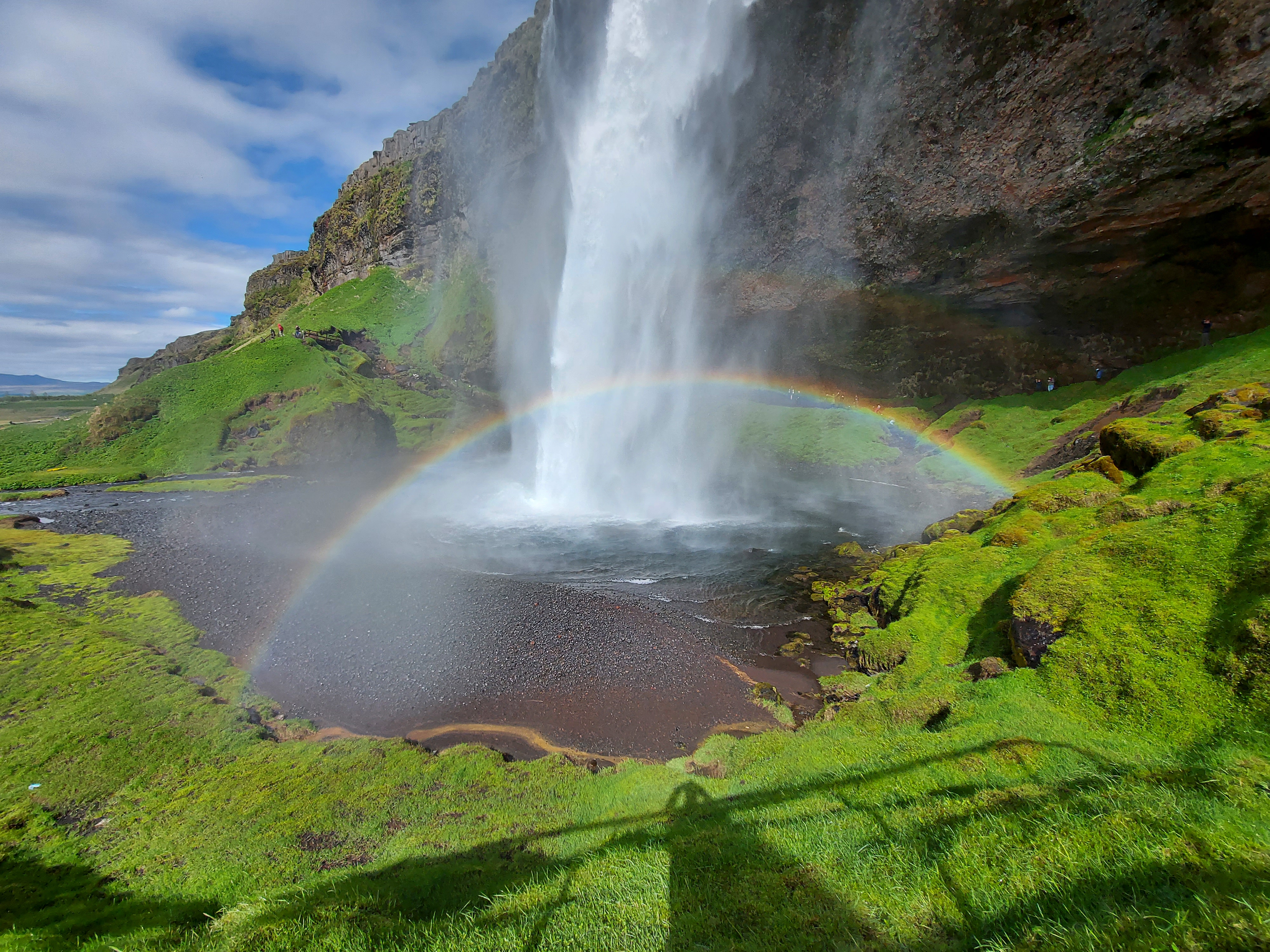 A Seljalandsfoss vízesés szivárvánnyal