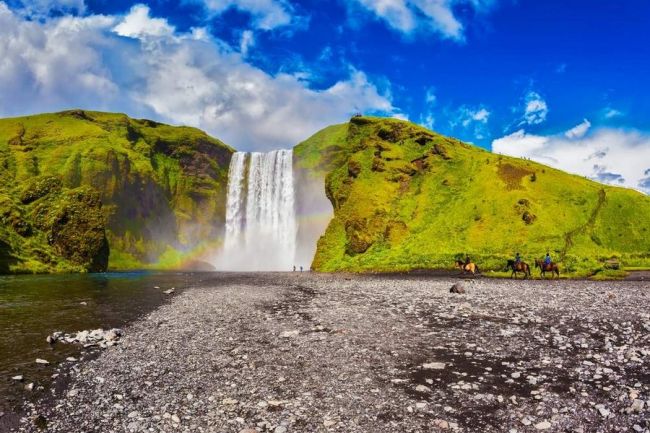 A Skógafoss, Dél-Izland egyik legszebb vízesése